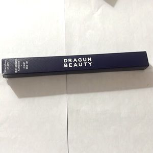 Dragon Beauty - Lip Job Liner